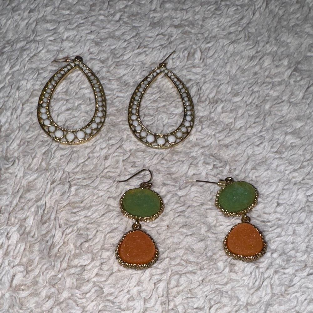 ✨ Earring Bundle – 2 Pairs | Gold-Tone | Chic + Boho Mix